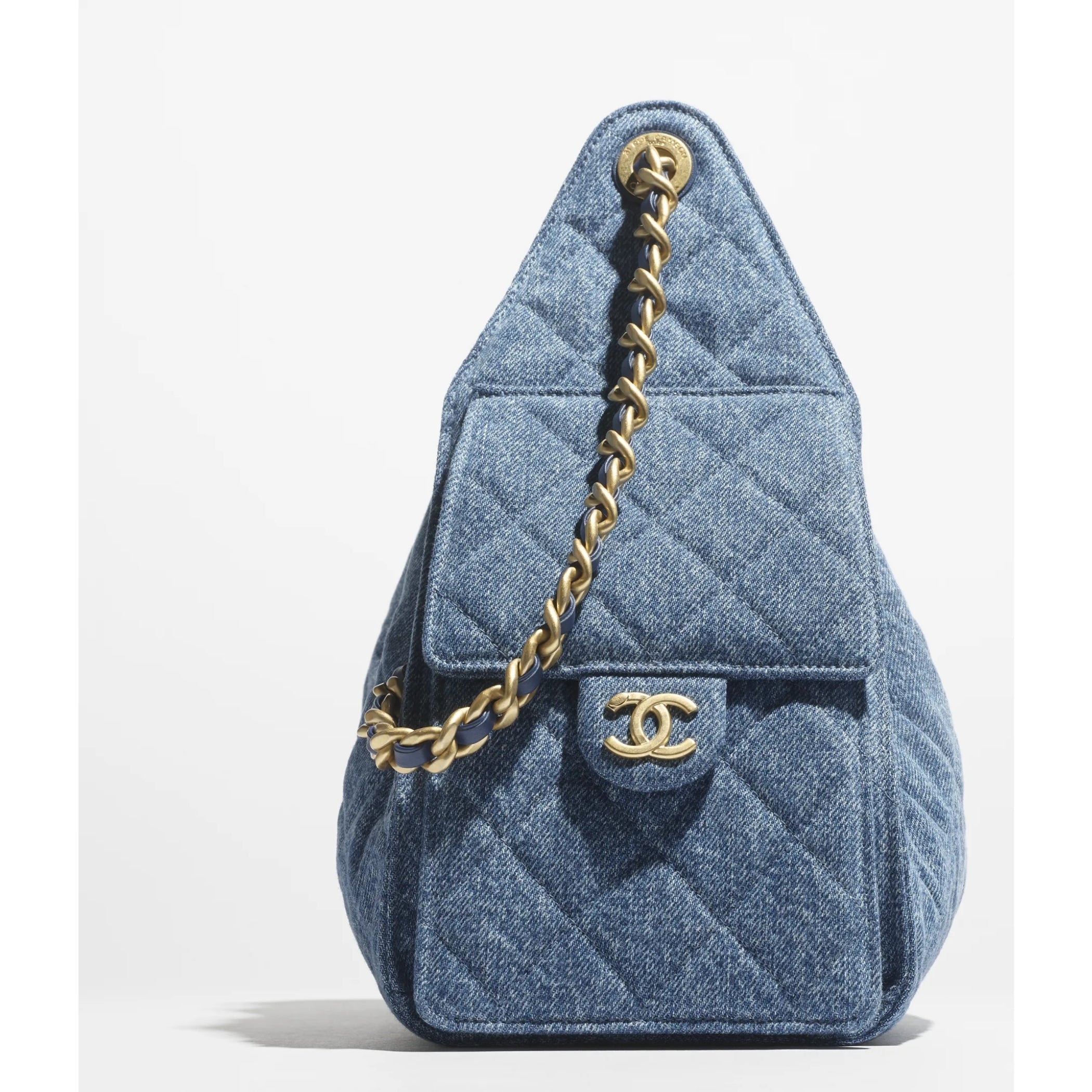 CHANEL 25 Small Handbag