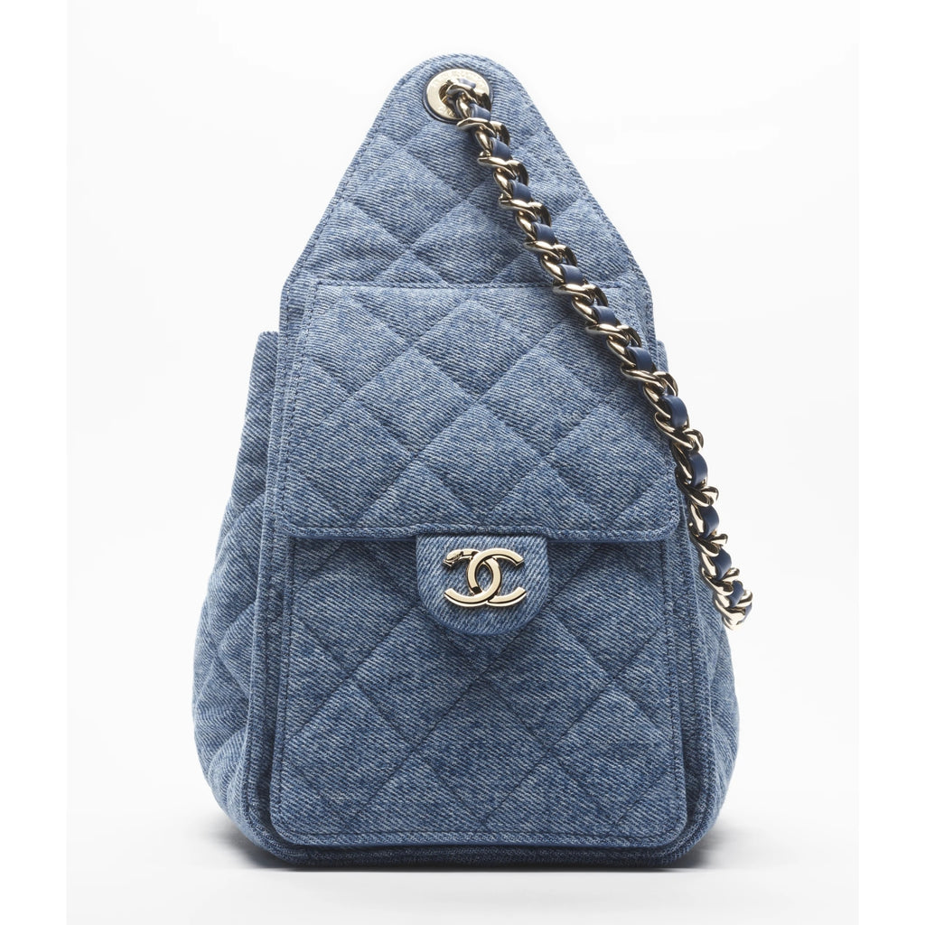 CHANEL 25 Small Handbag