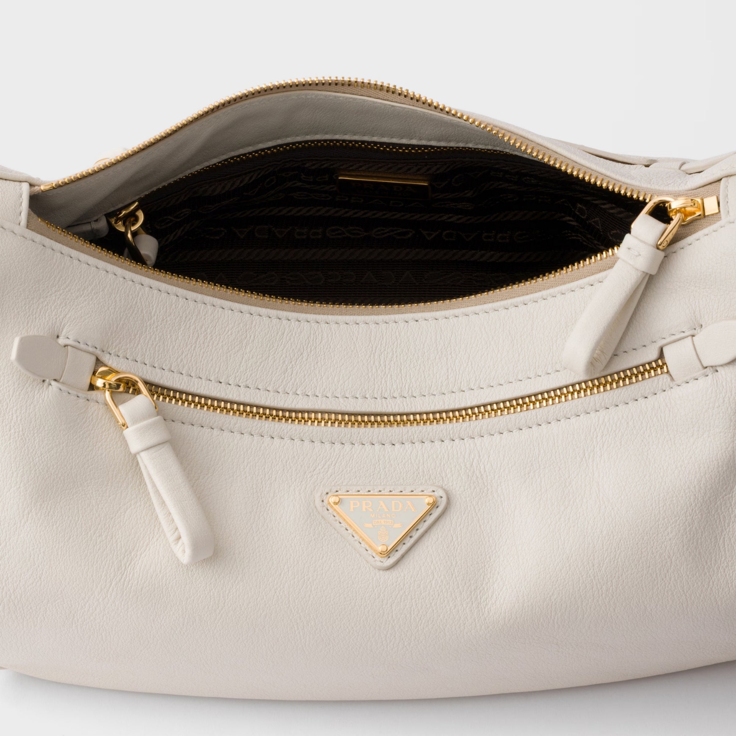 Small leather bag