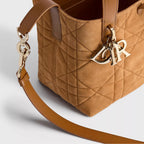 Golden Saddle Macrocannage Suede Goatskin