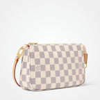 Pochette Accessoires