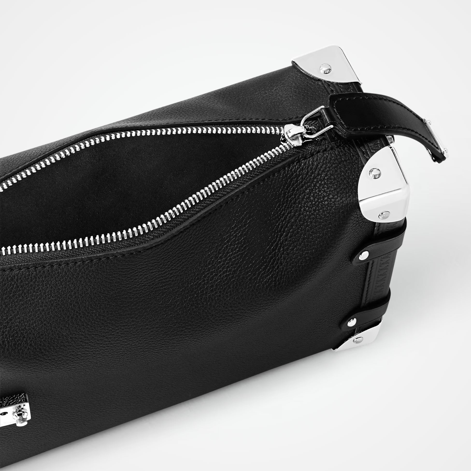 Side Trunk MM Black