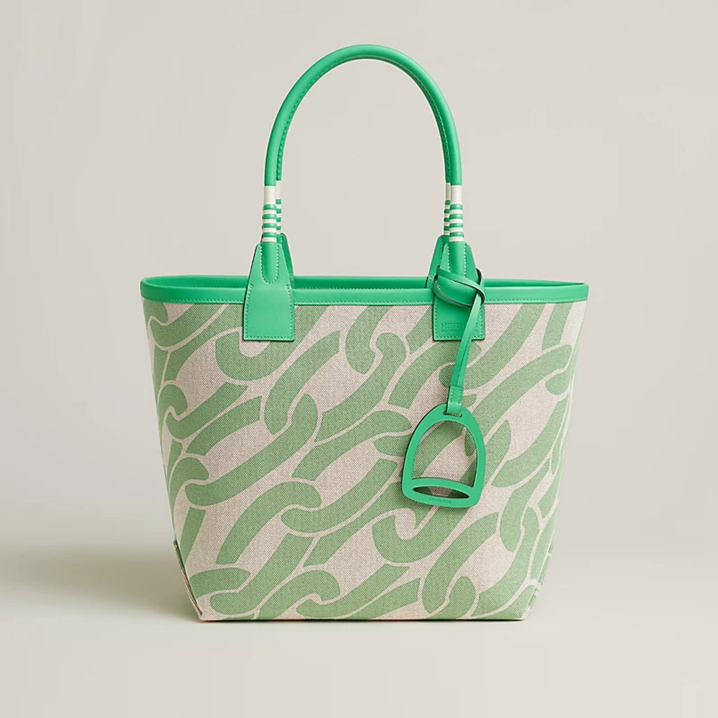Steeple 28 bag