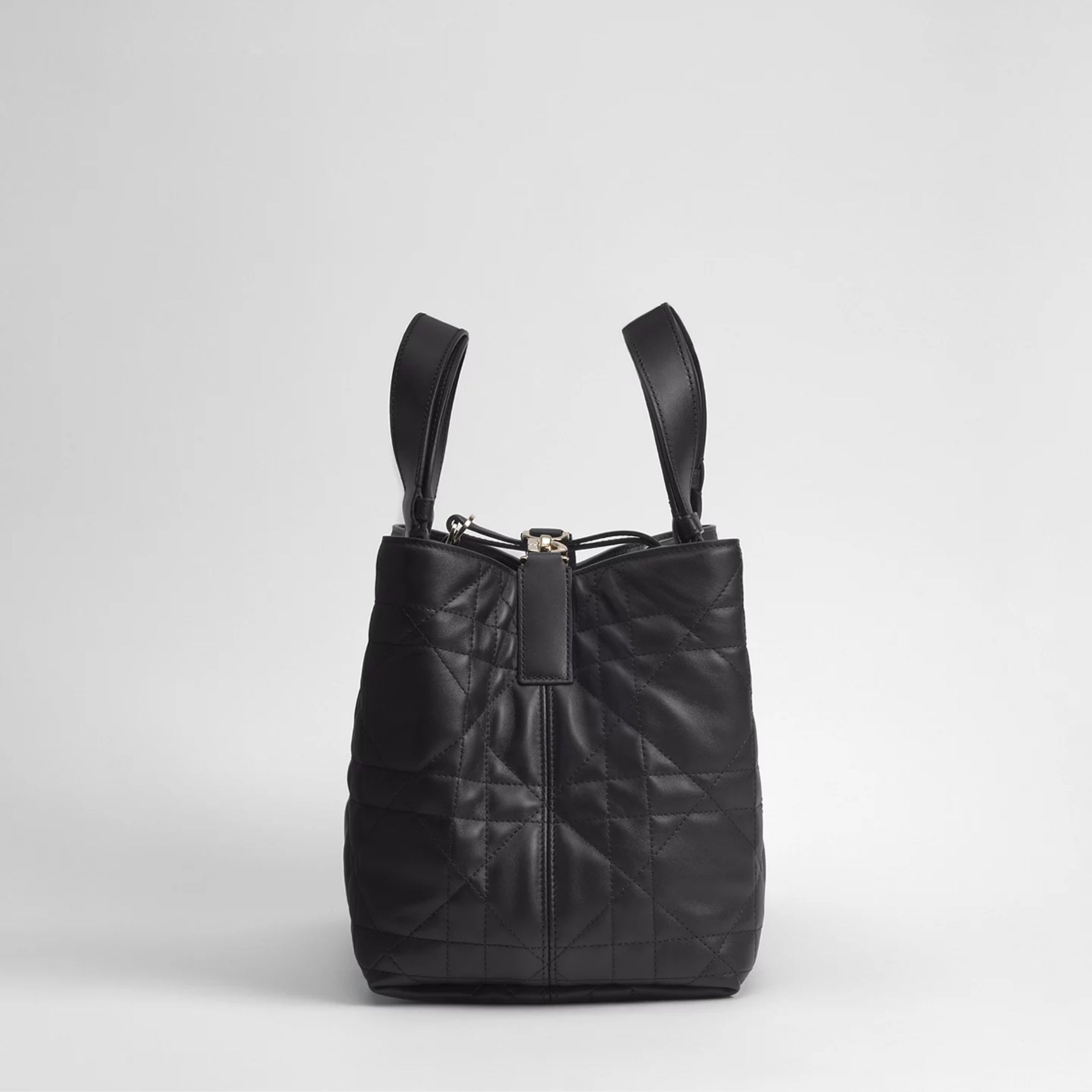 Medium Dior Toujours Bag Black Macrocannage Calfskin