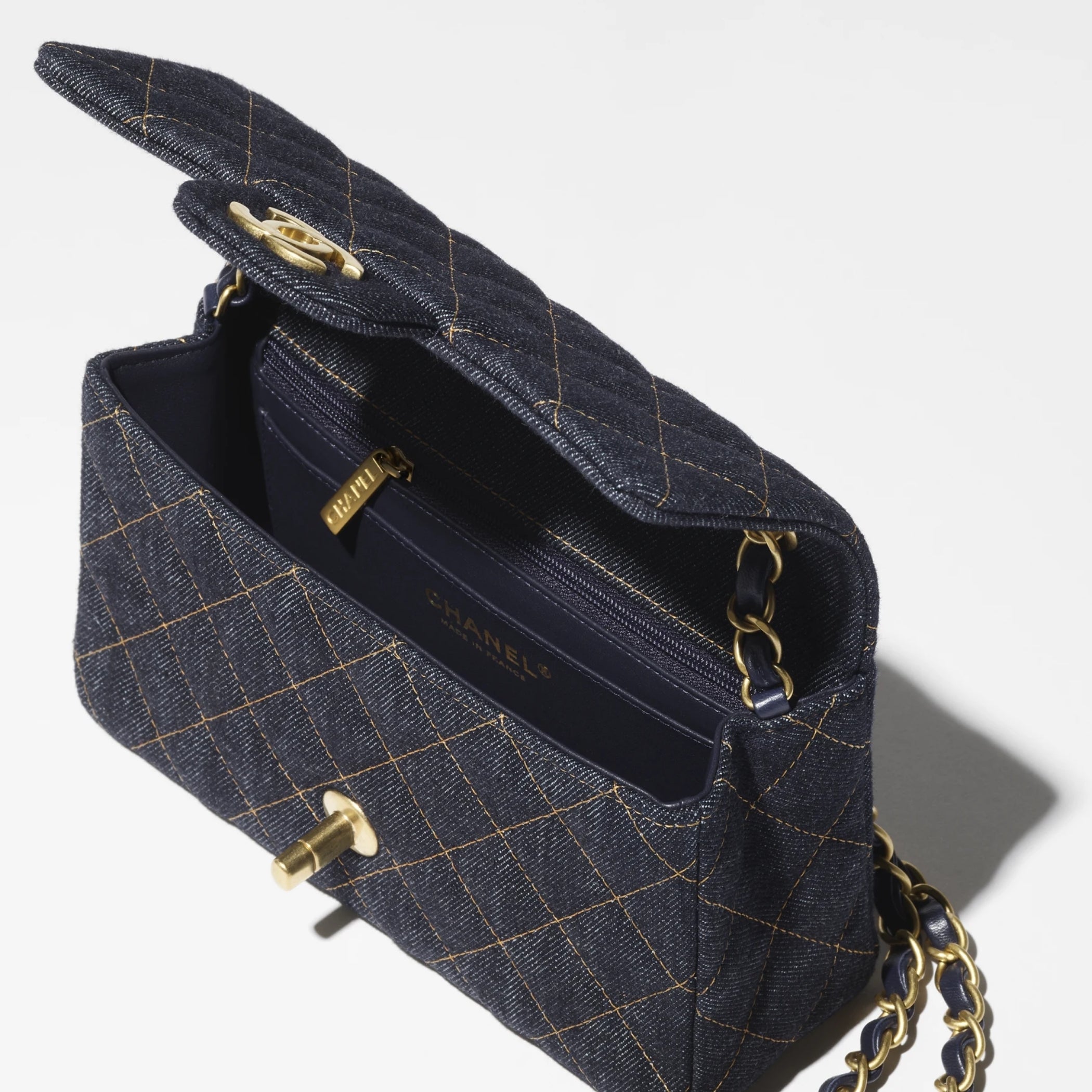 Mini Classic Handbag