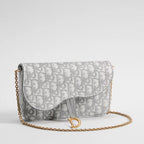 Medium Saddle Pouch with Chain
