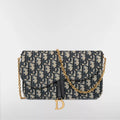 Medium Saddle Pouch with Chain