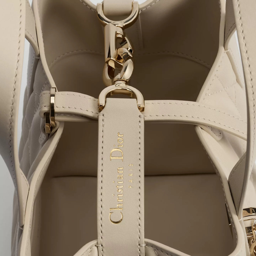 Small Dior Toujours Vertical Tote Bag Craie Macrocannage Calfskin