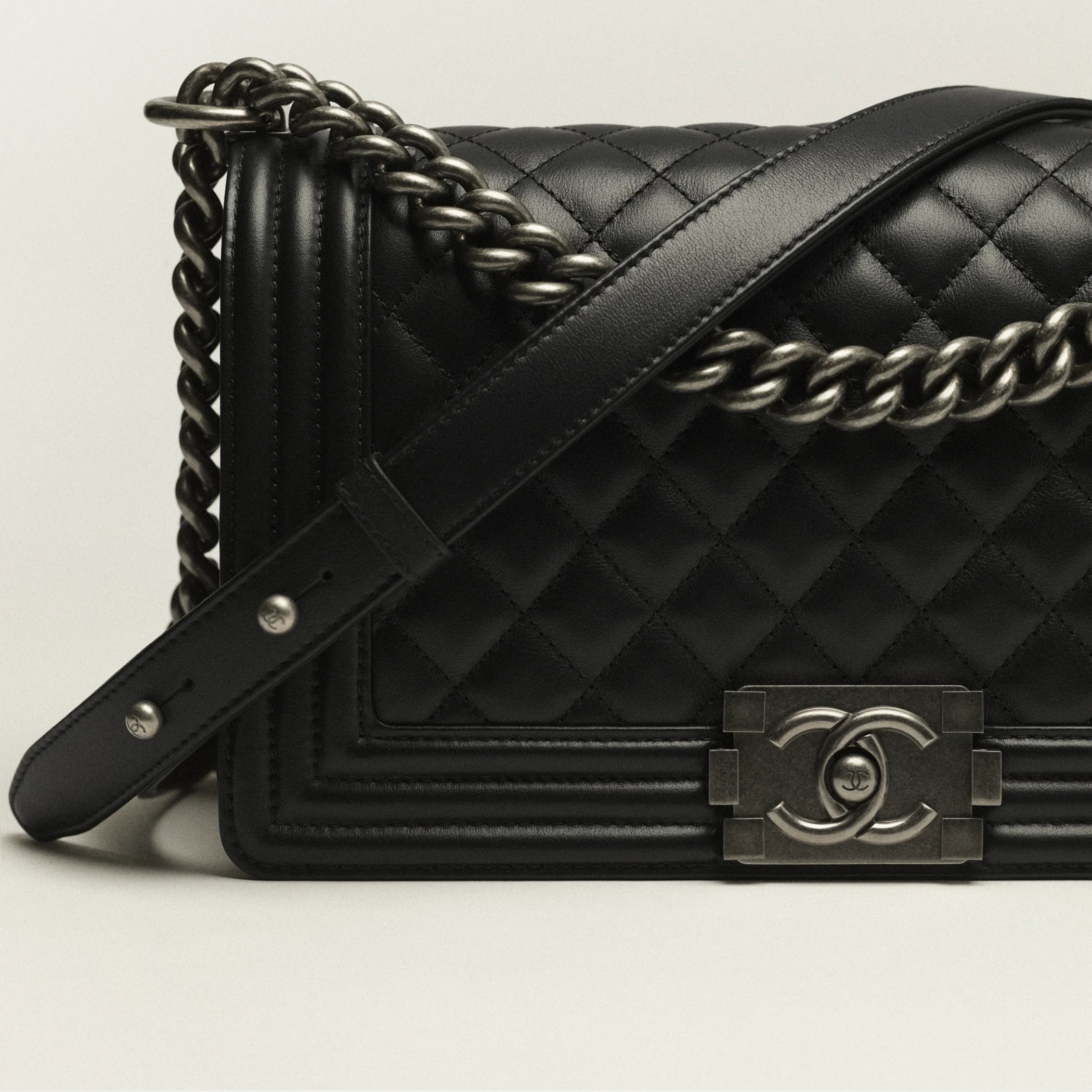 BOY CHANEL Handbag