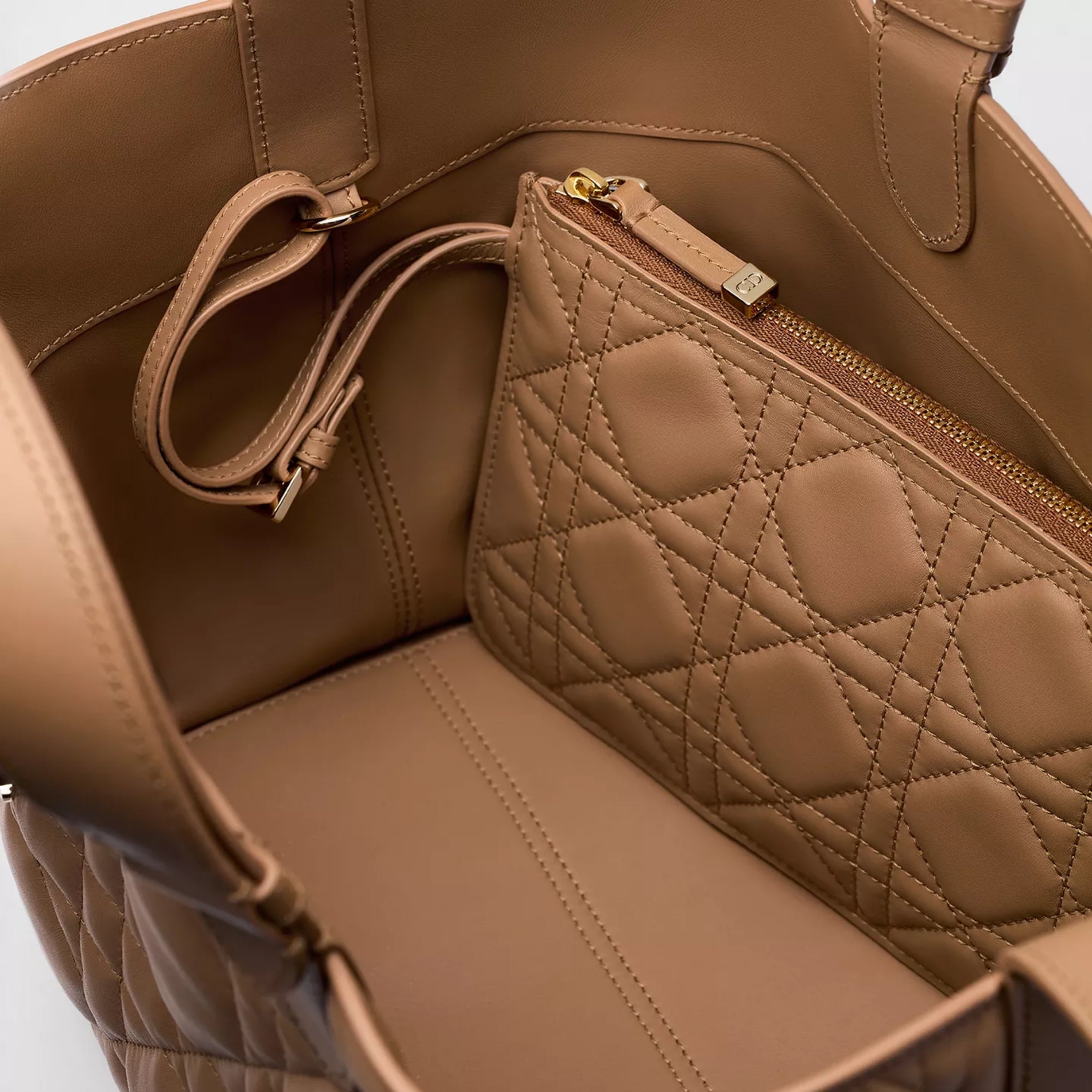 Camel Macrocannage Calfskin