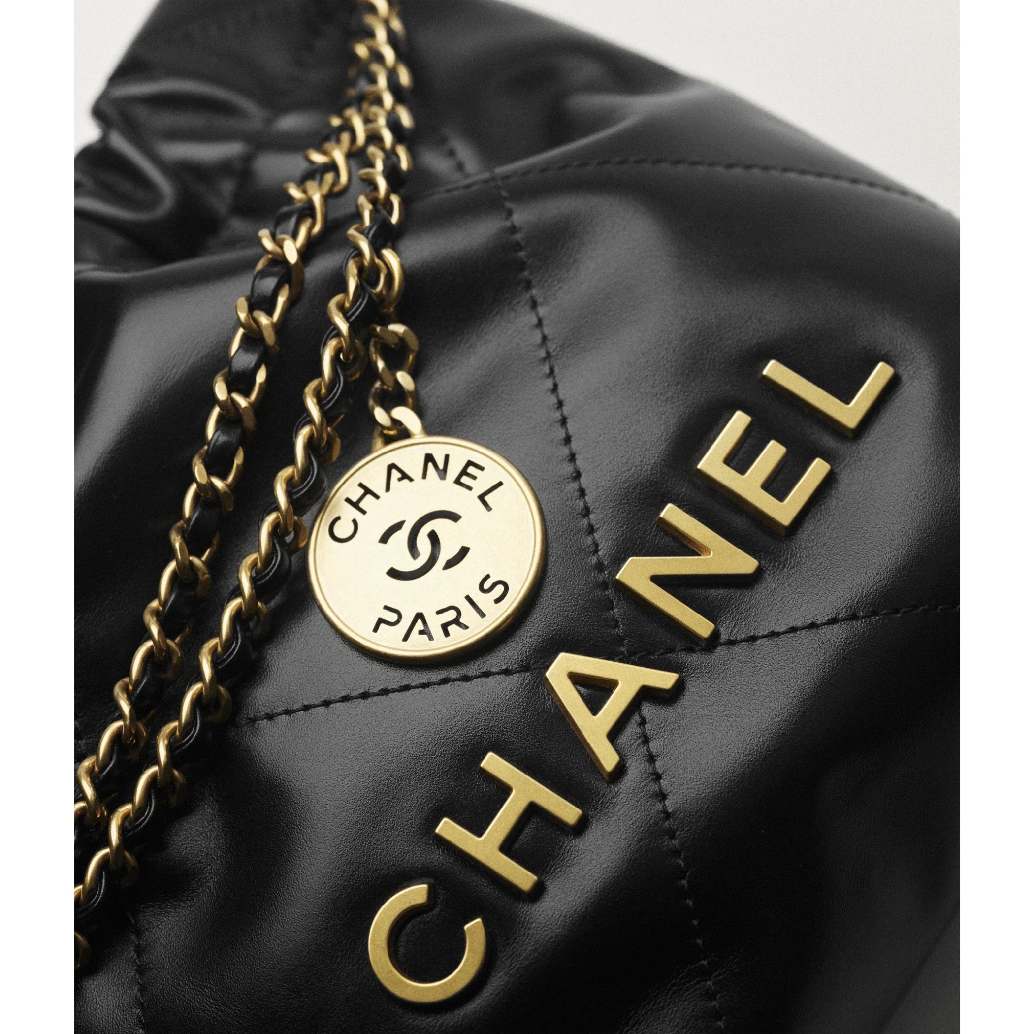 CHANEL 22 Mini Handbag