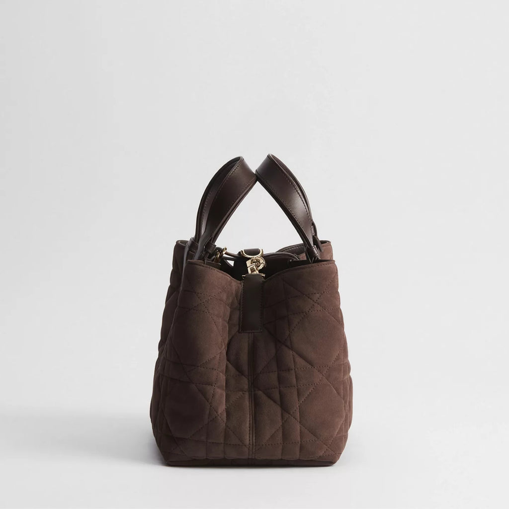 Cocoa Macrocannage Suede Goatskin