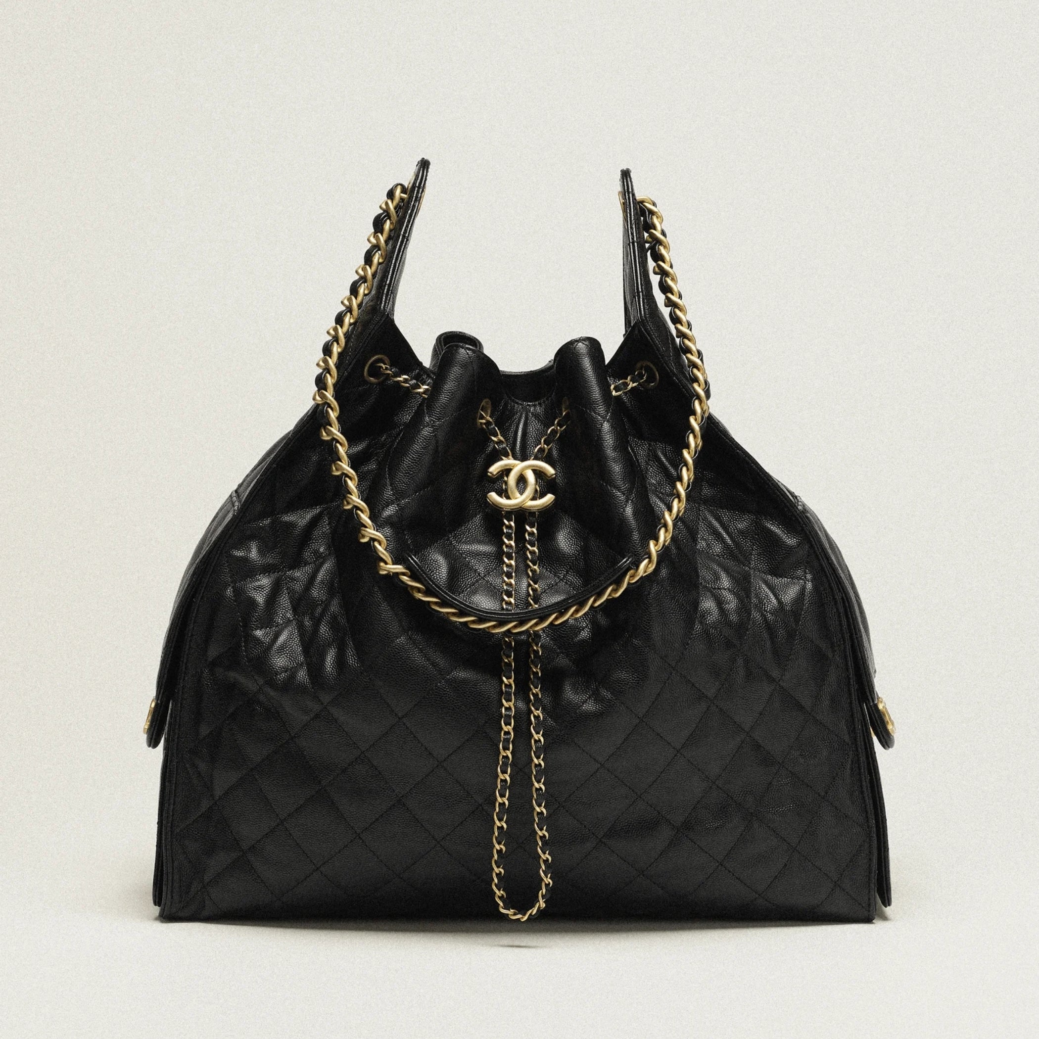 CHANEL 25 Large Handba