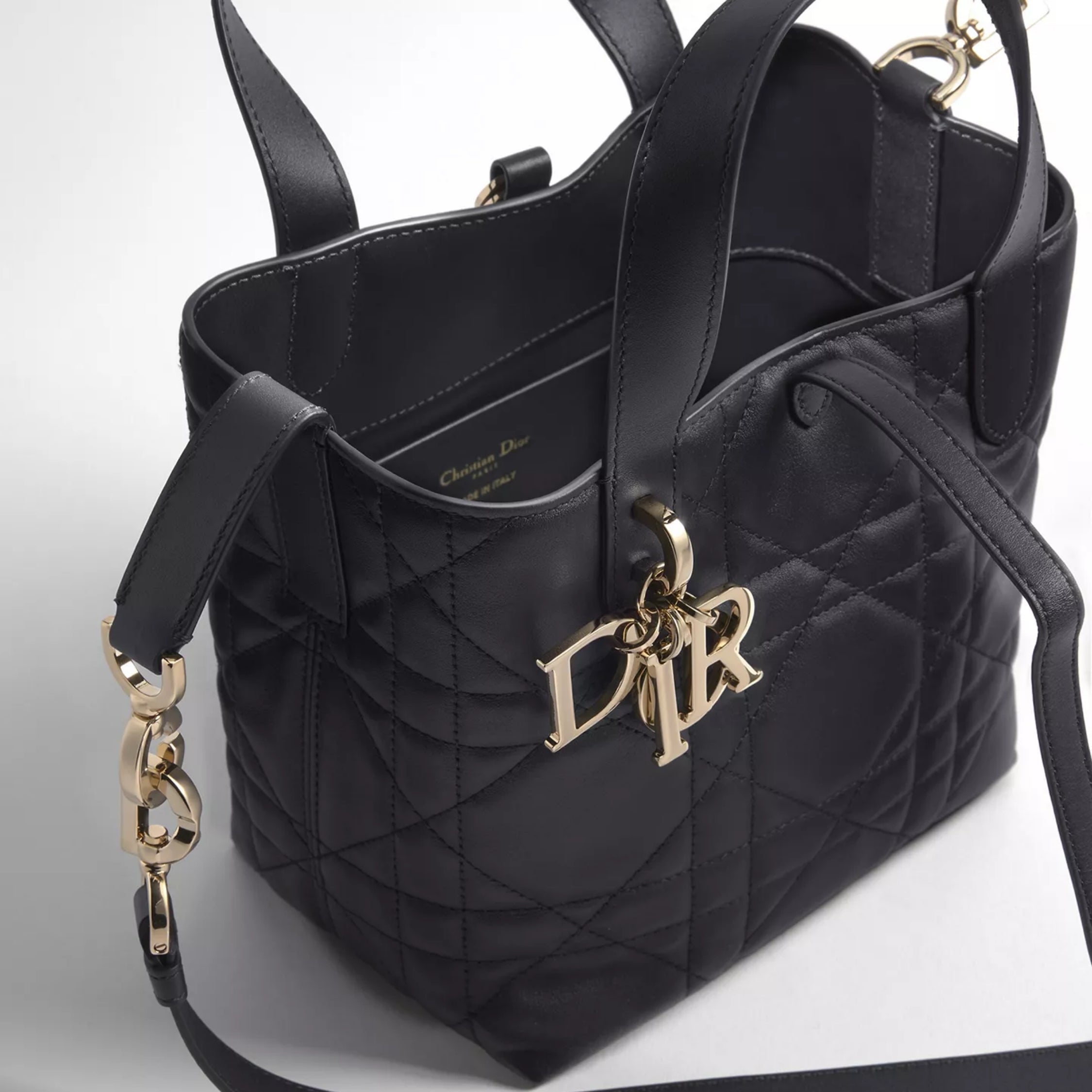 Small Dior Toujours Vertical Tote Bag Black Macrocannage Calfskin